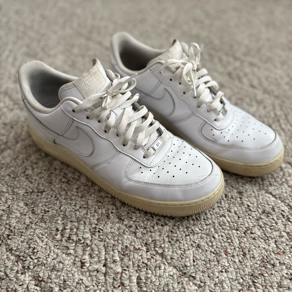 Nike Air Force 1